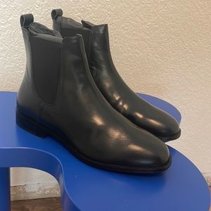 Find. Navy Chelsea Boot